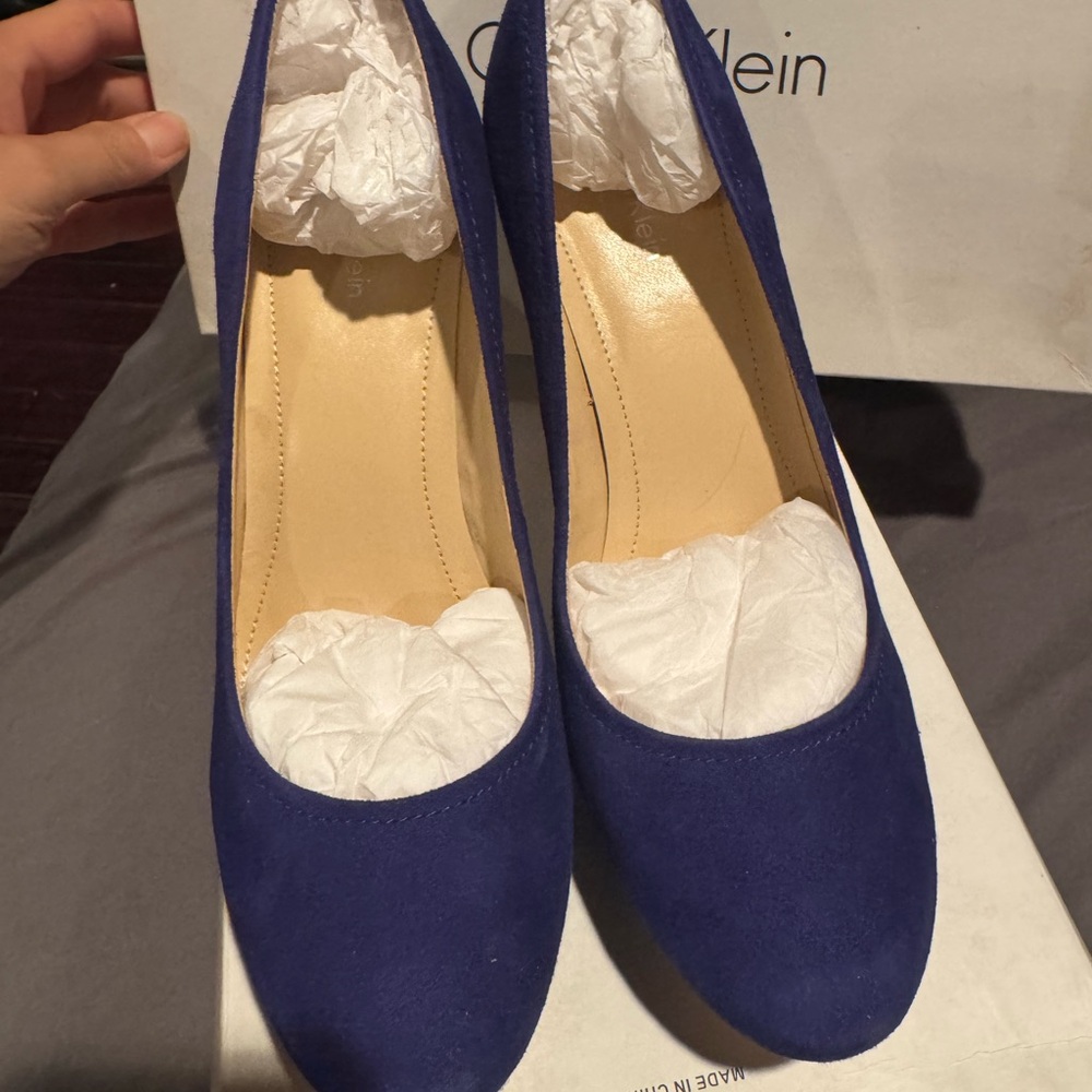 Calvin Klein Women's Blue Suede /Patent Snake Pumps